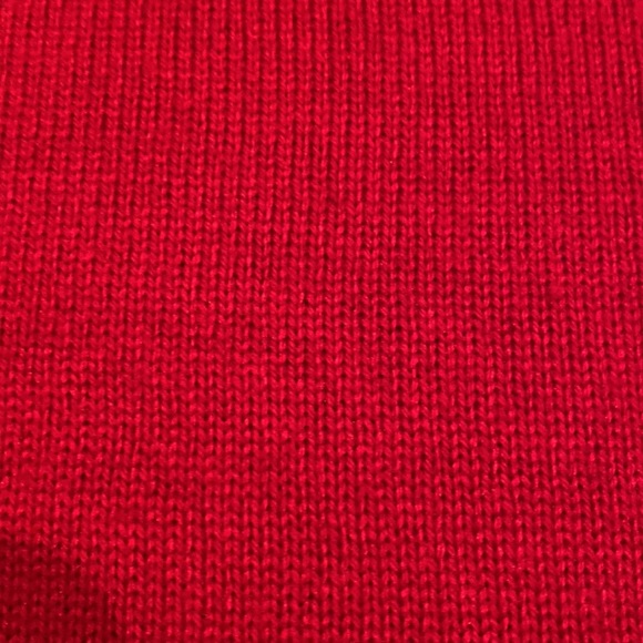🌺 Beautiful soft red Chaus sweater - Picture 3 of 5